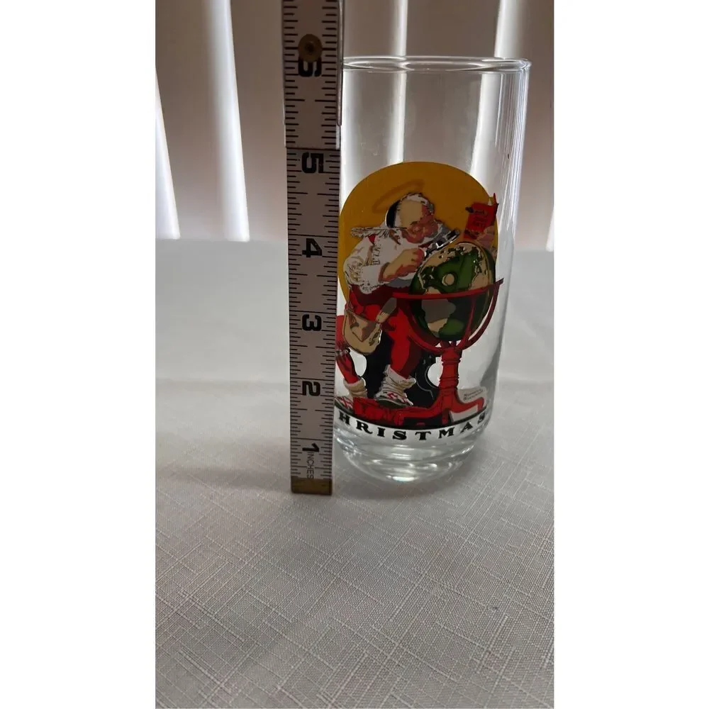 VINTANGE 1970 COCA COLA COKE NORMAN ROCKWELL COLLECTIBLE GLASS